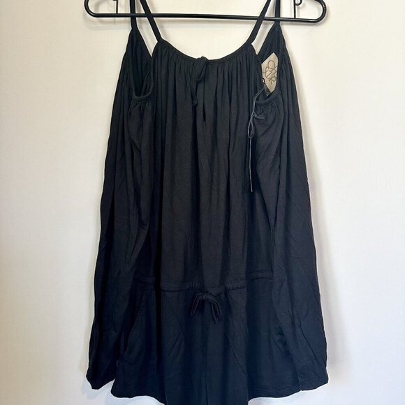 NWT Chaser Cold Shoulder Long Sleeve Romper in Black - Size: Medium - Picture 3 of 12